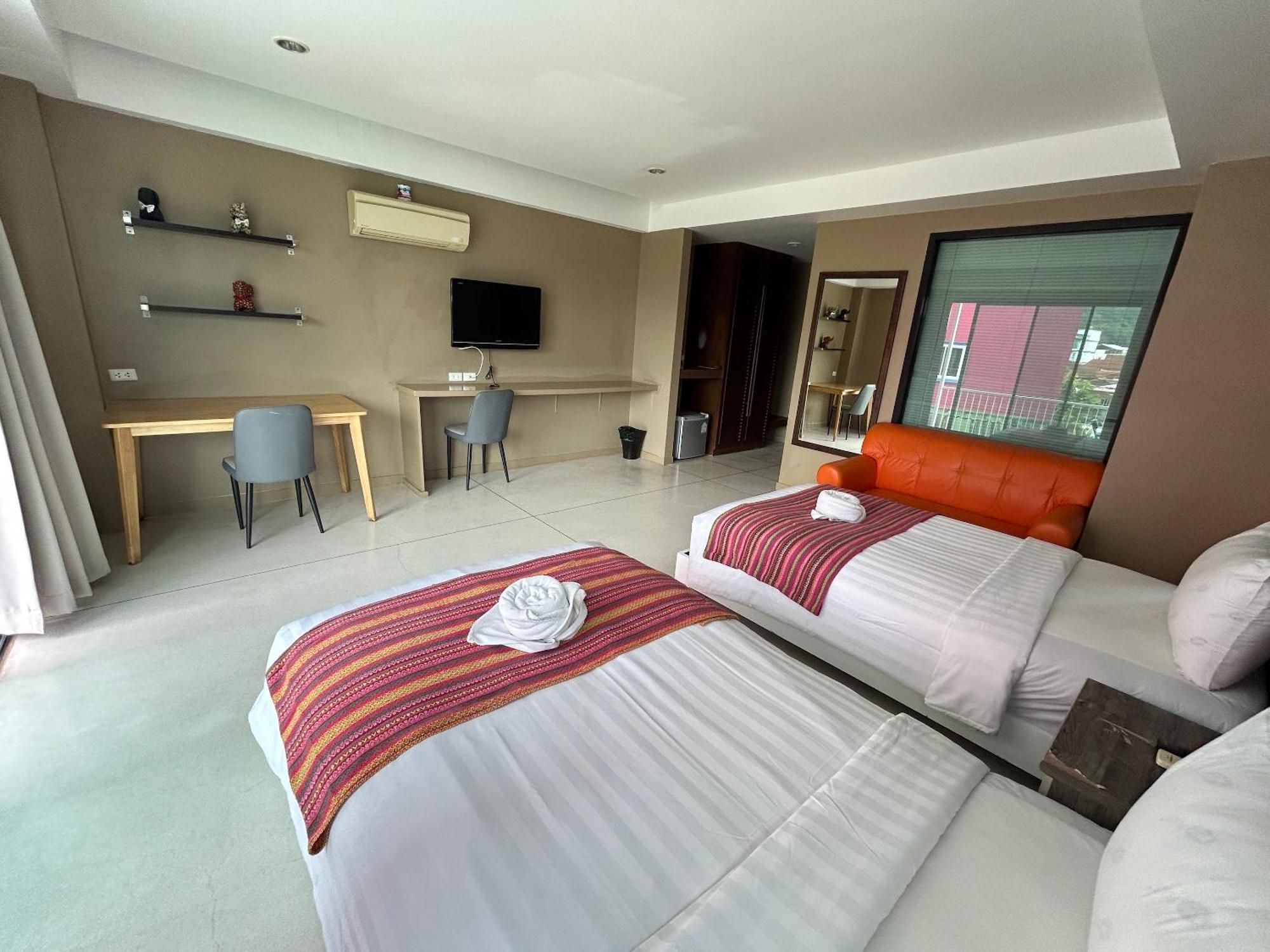 Coco Boutique Hotel Patong Phòng bức ảnh